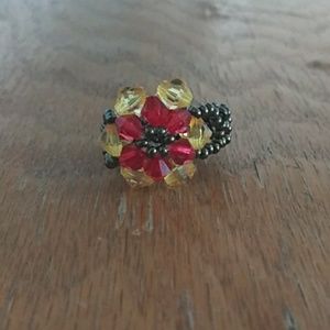 Handmade flower ring size 8 🍾